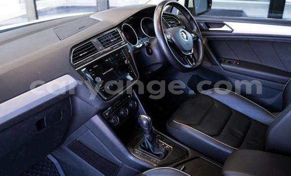 Acheter Occasion Voiture Volkswagen Tiguan Blanc à Gobabis, Omaheke Acheter Occasion Voiture Volkswagen Tiguan Blanc à Gobabis, Omaheke