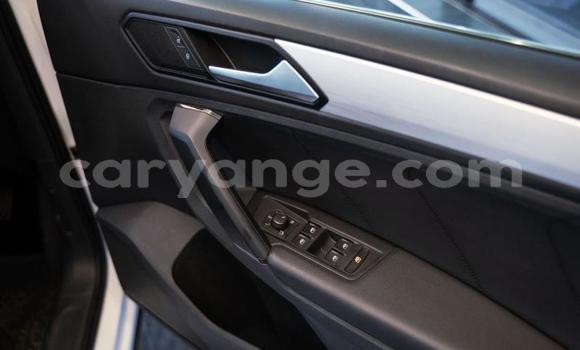 Acheter Occasion Voiture Volkswagen Tiguan Blanc à Gobabis, Omaheke Acheter Occasion Voiture Volkswagen Tiguan Blanc à Gobabis, Omaheke