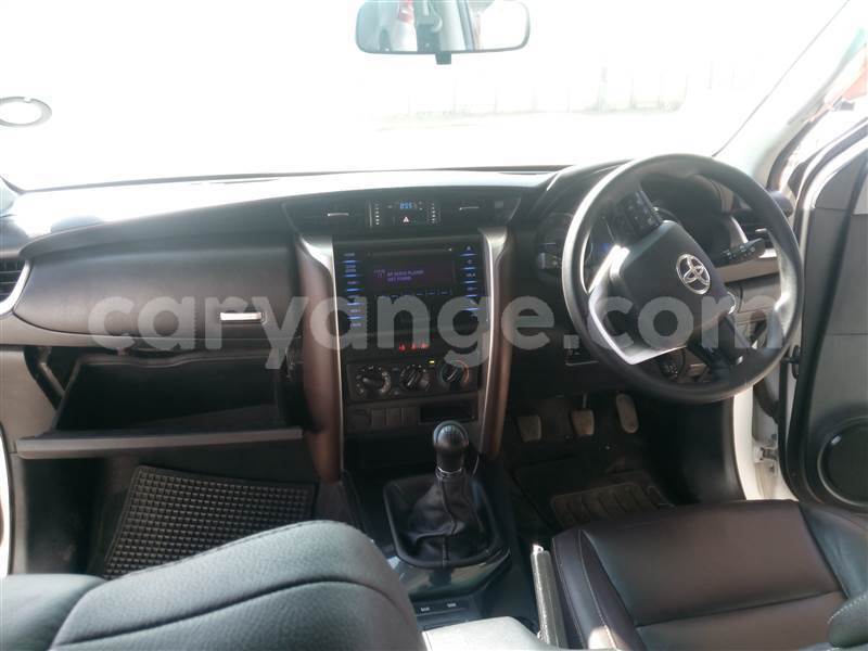 Big with watermark toyota fortuner namibia windhoek 25640
