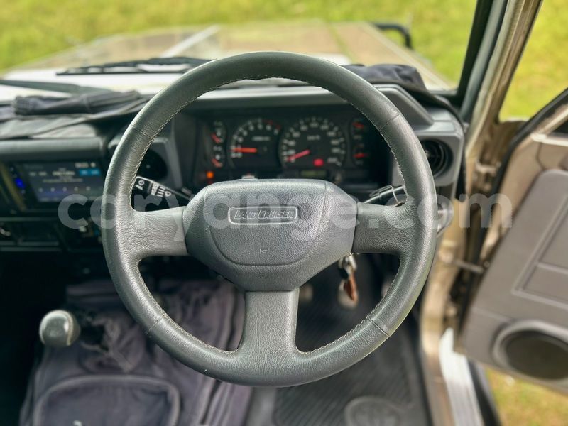 Big with watermark toyota land cruiser namibia windhoek 25641