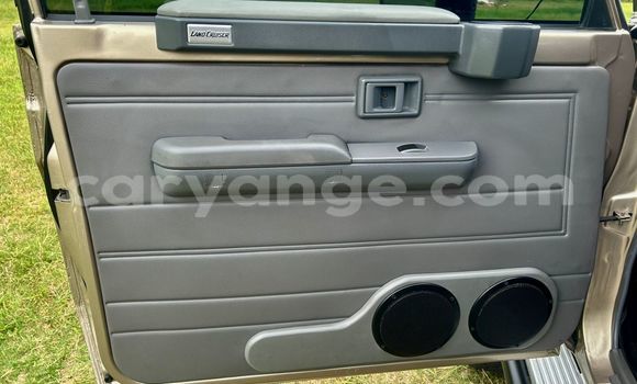 Buy Used Toyota Land Cruiser Brown Car in Windhoek in Namibia Buy Used Toyota Land Cruiser Brown Car in Windhoek in Namibia