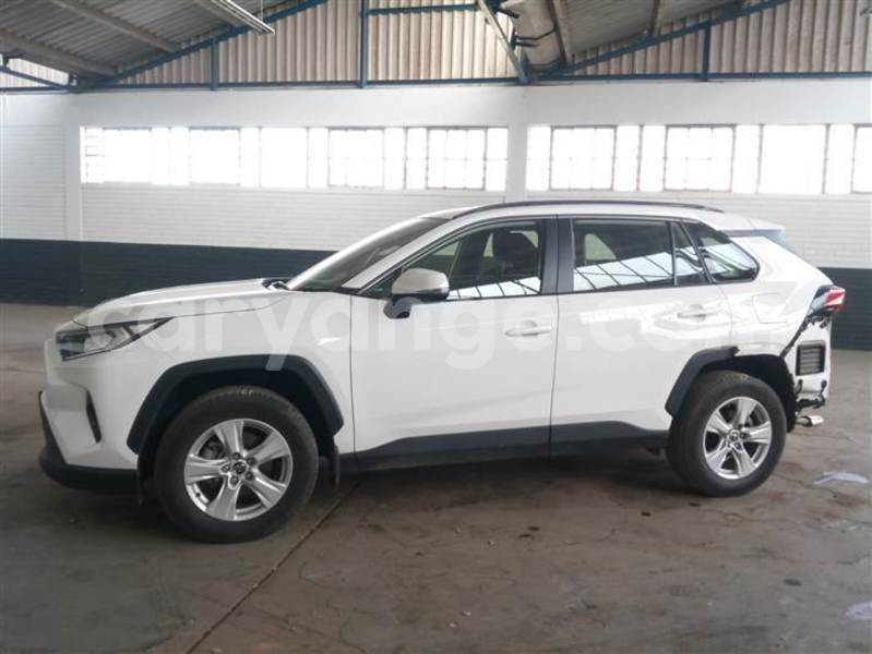 Big with watermark toyota rav4 namibia windhoek 25643
