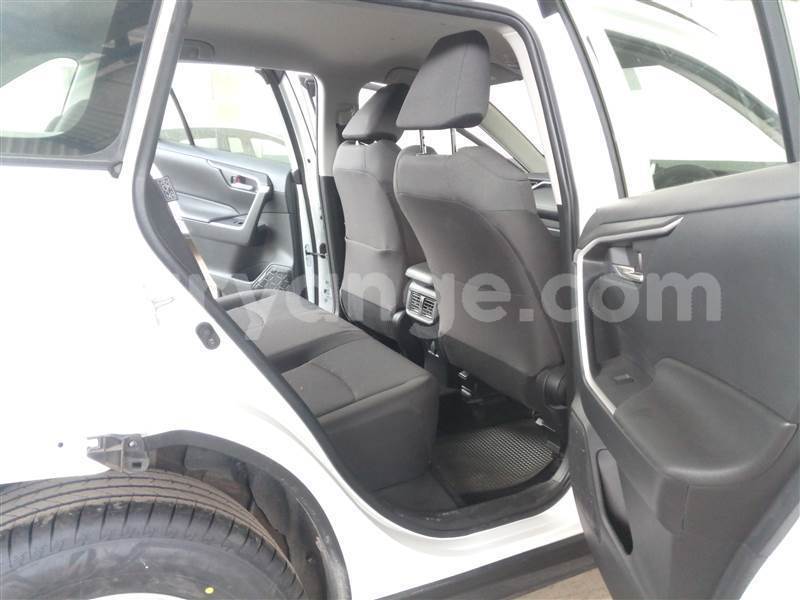 Big with watermark toyota rav4 namibia windhoek 25643