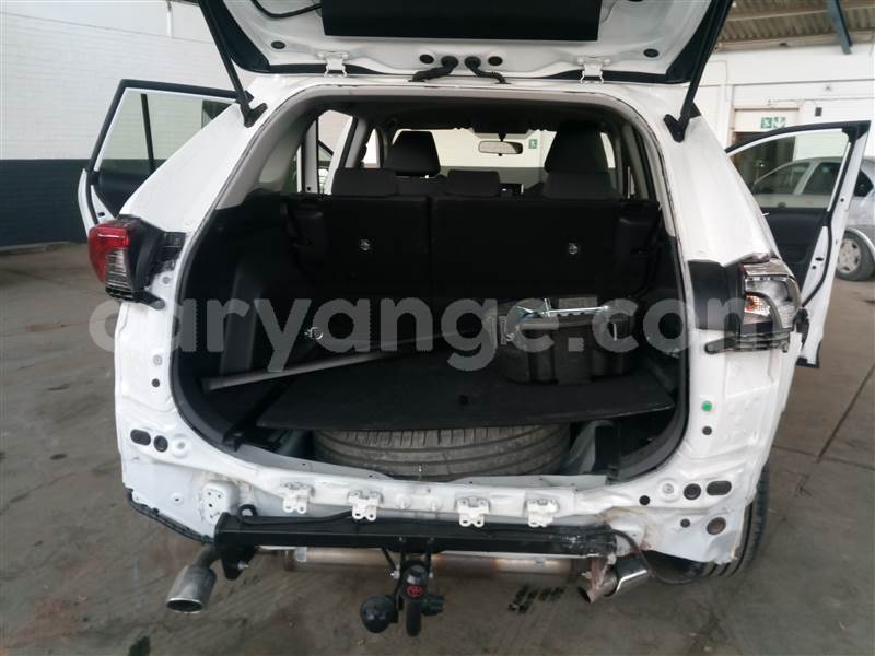 Big with watermark toyota rav4 namibia windhoek 25643