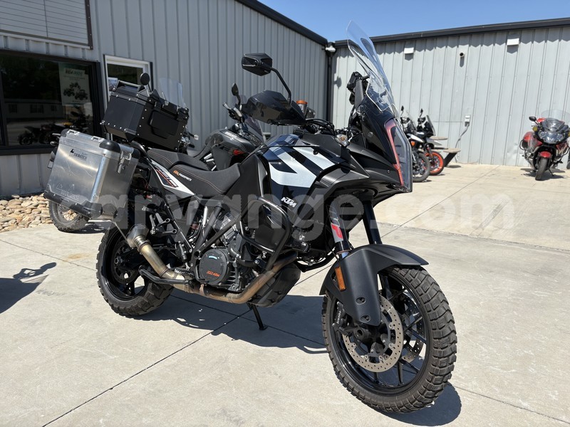 Big with watermark ktm superduke namibia windhoek 25645