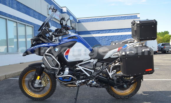Buy Used BMW R1200GS Adventure Beige Bike in Windhoek in Namibia Buy Used BMW R1200GS Adventure Beige Bike in Windhoek in Namibia