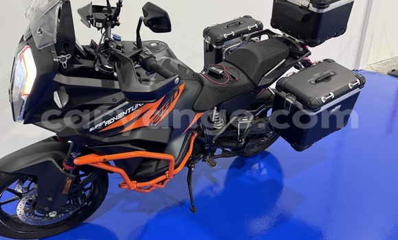 Buy Used KTM SuperDuke Black Bike in Windhoek in Namibia Buy Used KTM SuperDuke Black Bike in Windhoek in Namibia