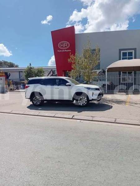 Big with watermark toyota fortuner namibia windhoek 25680
