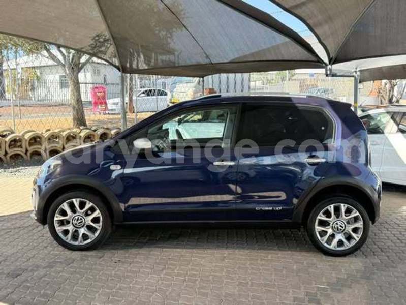 Big with watermark toyota crown namibia windhoek 25685