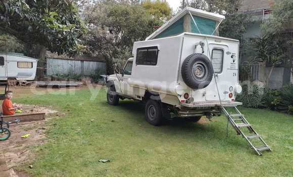 Buy Used Toyota Land Cruiser White Car in Walvis Bay in Namibia Buy Used Toyota Land Cruiser White Car in Walvis Bay in Namibia