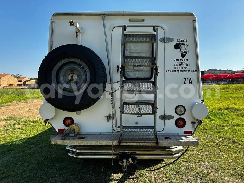 Big with watermark toyota land cruiser namibia walvis bay 25689
