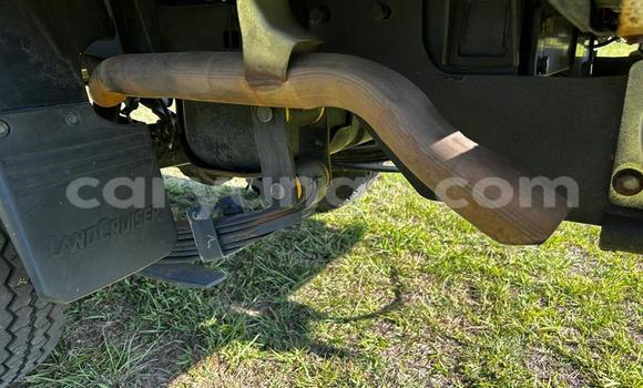 Buy Used Toyota Land Cruiser White Car in Walvis Bay in Namibia Buy Used Toyota Land Cruiser White Car in Walvis Bay in Namibia