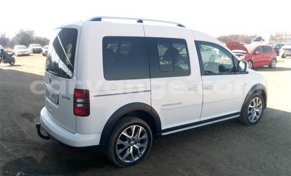 Acheter Occasion Voiture Volkswagen Caddy Blanc à Gobabis, Omaheke Acheter Occasion Voiture Volkswagen Caddy Blanc à Gobabis, Omaheke