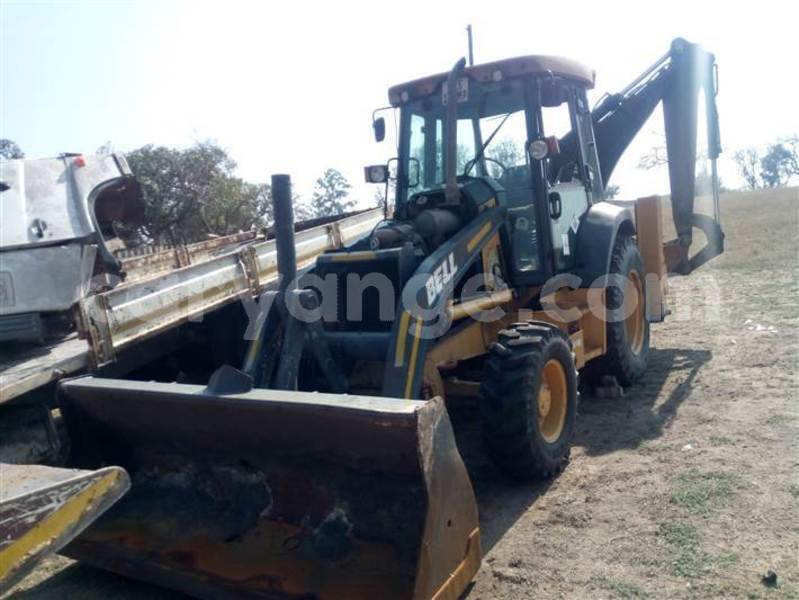 Big with watermark caterpillar 120 omaheke gobabis 25696