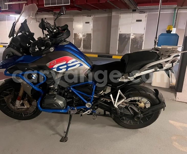 Big with watermark bmw r1200gs adventure namibia windhoek 25710