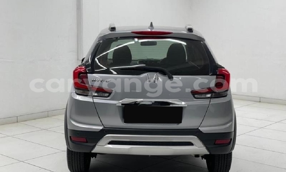 Buy Used Honda FR-V Silver Car in Aranos in Hardap Buy Used Honda FR-V Silver Car in Aranos in Hardap