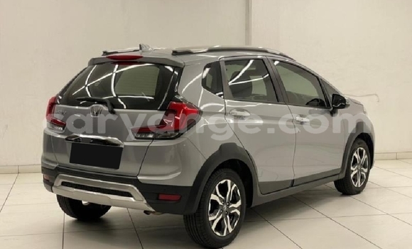 Buy Used Honda FR-V Silver Car in Aranos in Hardap Buy Used Honda FR-V Silver Car in Aranos in Hardap