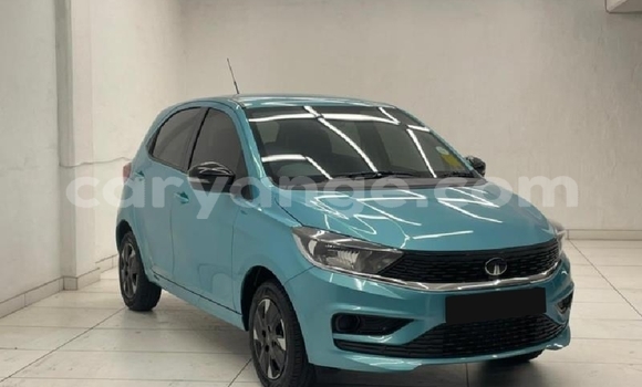Buy Used Tata Sierra Blue Car in Gobabis in Omaheke