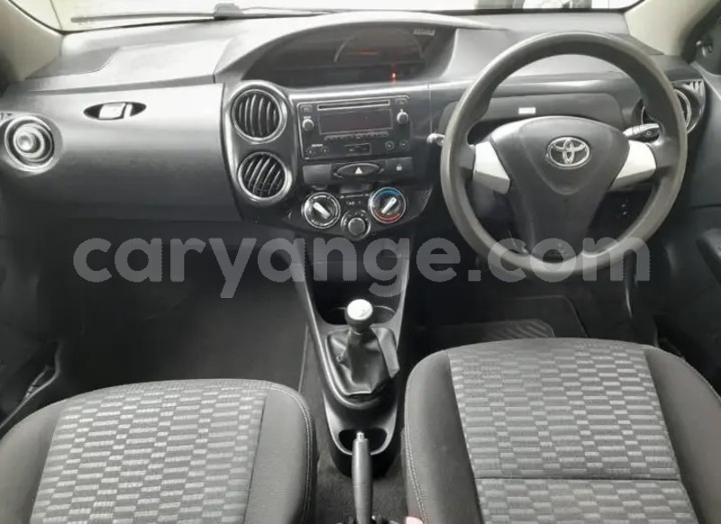 Big with watermark toyota etios erongo henties bay 25755