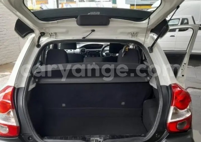 Big with watermark toyota etios erongo henties bay 25755
