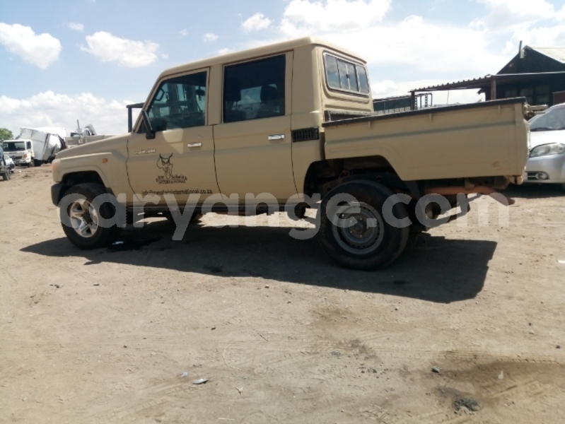Big with watermark toyota land cruiser namibia windhoek 25756
