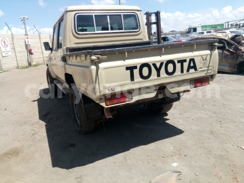 Big with watermark toyota land cruiser namibia windhoek 25756