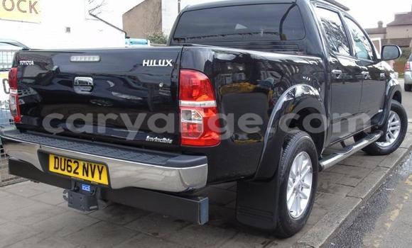 Buy Used Toyota Hilux Black Car in Okakarara in Otjozondjupa Buy Used Toyota Hilux Black Car in Okakarara in Otjozondjupa
