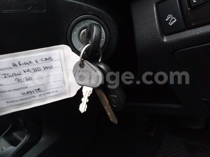 Big with watermark isuzu kb namibia swakopmund 25757