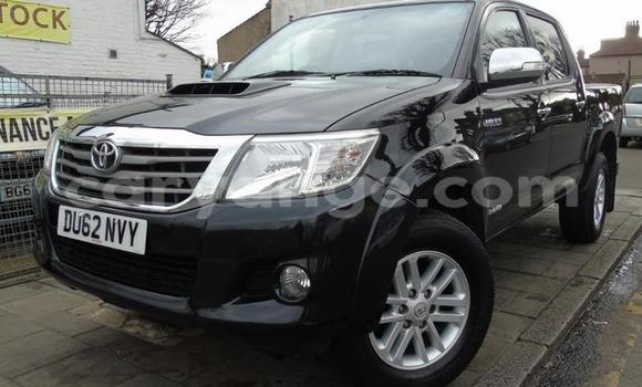 Buy Used Toyota Hilux Black Car in Okakarara in Otjozondjupa Buy Used Toyota Hilux Black Car in Okakarara in Otjozondjupa