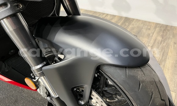 Buy Used Ducati Streetfighter Red Bike in Bethanien in Karas Buy Used Ducati Streetfighter Red Bike in Bethanien in Karas