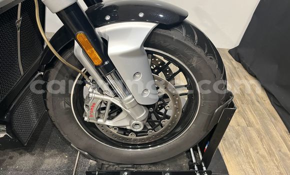 Buy Used Triumph Rocket III Black Bike in Gobabis in Omaheke Buy Used Triumph Rocket III Black Bike in Gobabis in Omaheke