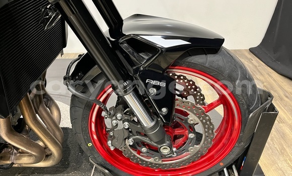 Buy Used Kawasaki Z Red Bike in Otavi in Oshikoto Buy Used Kawasaki Z Red Bike in Otavi in Oshikoto