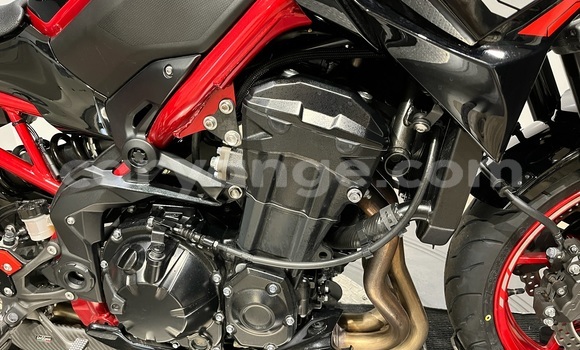 Buy Used Kawasaki Z Red Bike in Otavi in Oshikoto Buy Used Kawasaki Z Red Bike in Otavi in Oshikoto