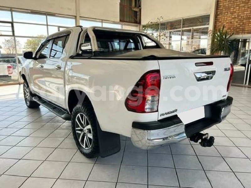 Big with watermark toyota hilux namibia swakopmund 25783