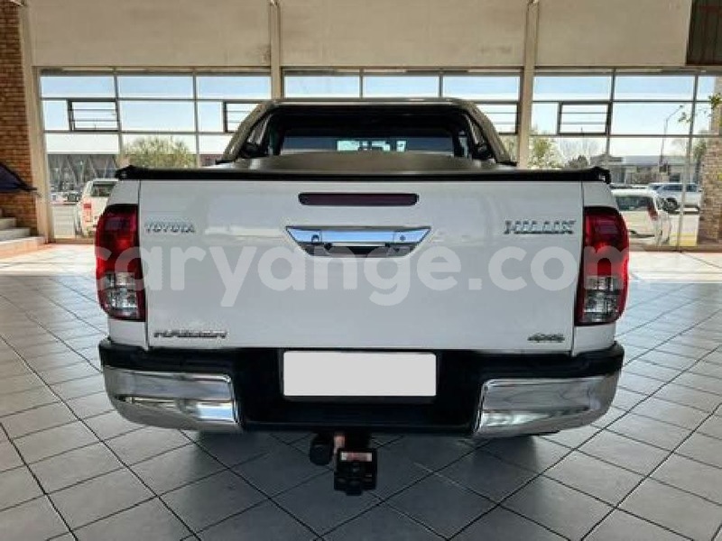 Big with watermark toyota hilux namibia swakopmund 25783