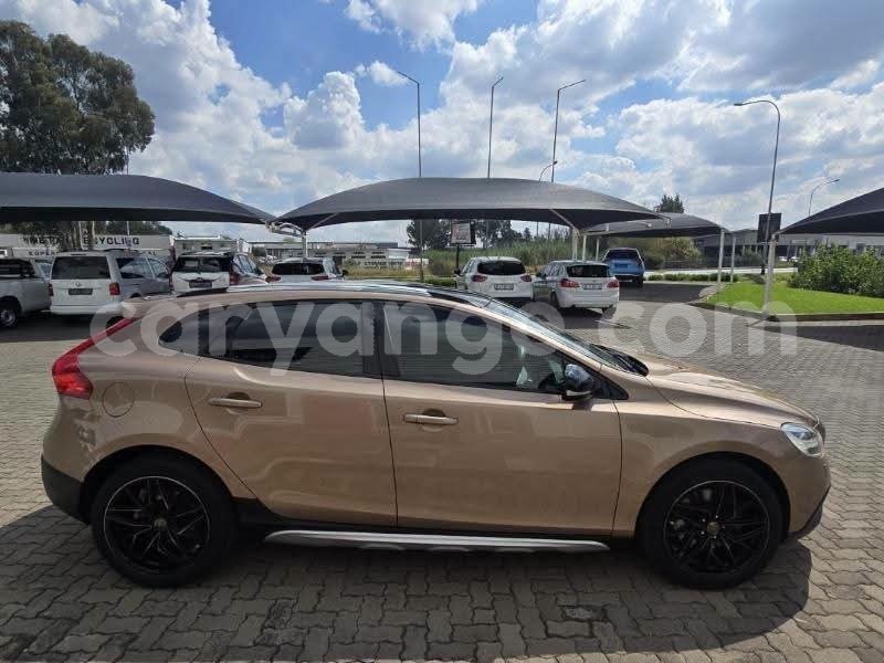 Big with watermark volvo v40 erongo usakos 25787