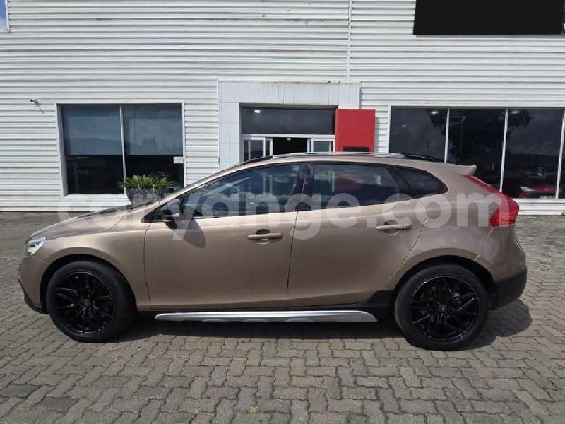 Big with watermark volvo v40 erongo usakos 25787