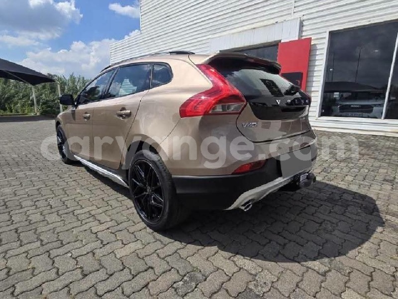 Big with watermark volvo v40 erongo usakos 25787