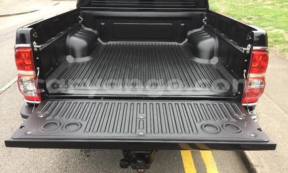 Buy Used Toyota Hilux Black Car in Usakos in Erongo Buy Used Toyota Hilux Black Car in Usakos in Erongo