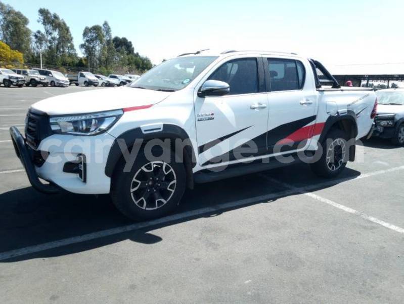 Big with watermark toyota hilux namibia swakopmund 25796