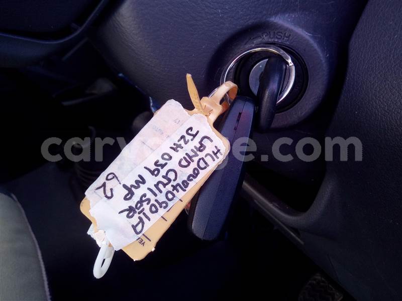 Big with watermark toyota land cruiser namibia windhoek 25801