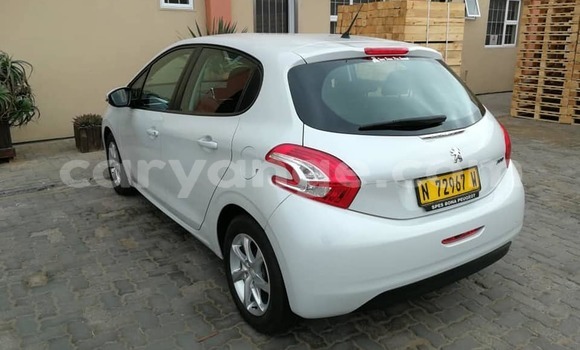 Buy Used Peugeot 208 White Car in Walvis Bay in Namibia Buy Used Peugeot 208 White Car in Walvis Bay in Namibia