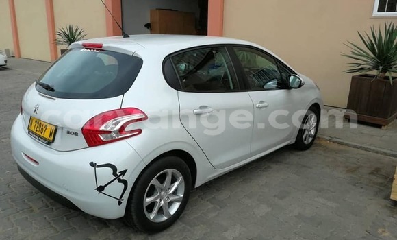 Buy Used Peugeot 208 White Car in Walvis Bay in Namibia Buy Used Peugeot 208 White Car in Walvis Bay in Namibia