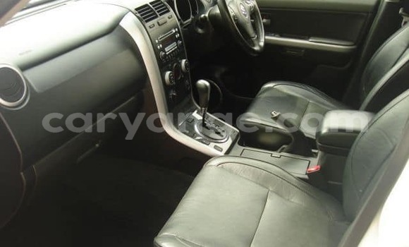 Buy Used Suzuki Grand Vitara White Car in Walvis Bay in Namibia Buy Used Suzuki Grand Vitara White Car in Walvis Bay in Namibia