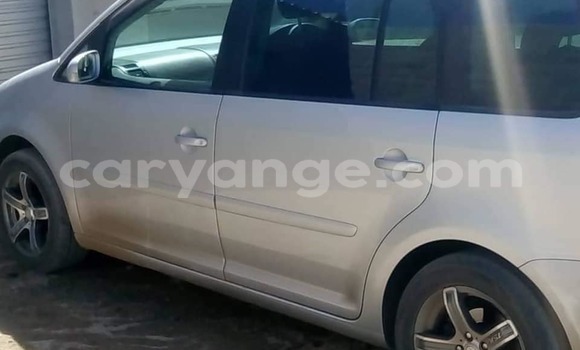 Buy Used Volkswagen Touran Silver Car in Rehoboth in Hardap Buy Used Volkswagen Touran Silver Car in Rehoboth in Hardap