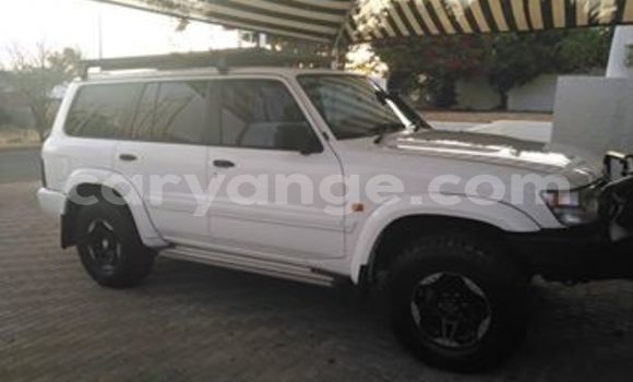 Acheter Occasion Voiture Nissan Patrol Blanc à Windhoek, Namibie Acheter Occasion Voiture Nissan Patrol Blanc à Windhoek, Namibie