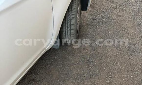 Acheter Occasion Voiture Hyundai I20 Blanc à Windhoek, Namibie Acheter Occasion Voiture Hyundai I20 Blanc à Windhoek, Namibie