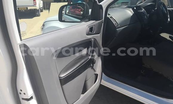 Acheter Occasion Voiture Ford Ranger Blanc à Windhoek, Namibie Acheter Occasion Voiture Ford Ranger Blanc à Windhoek, Namibie