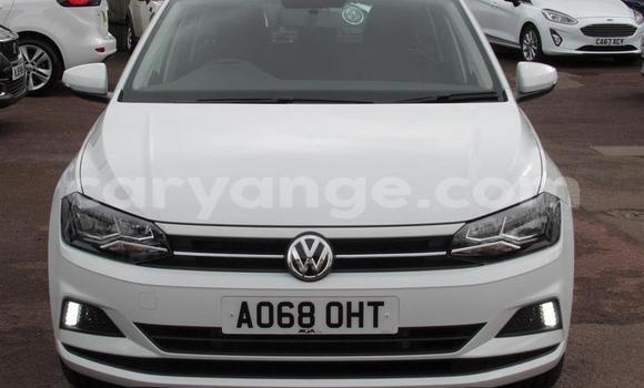 Buy Used Volkswagen Polo White Car in Arandis in Kunene Buy Used Volkswagen Polo White Car in Arandis in Kunene