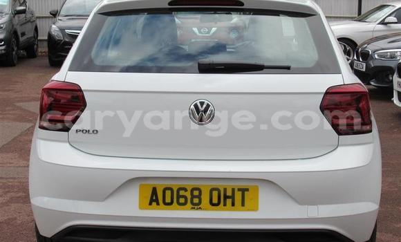 Buy Used Volkswagen Polo White Car in Arandis in Kunene Buy Used Volkswagen Polo White Car in Arandis in Kunene